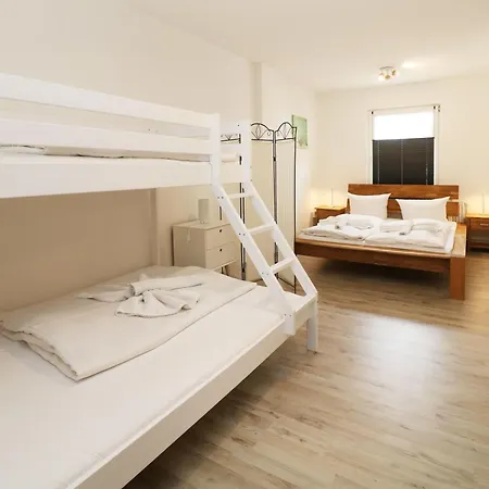 Apartment Zum Bienenstock *